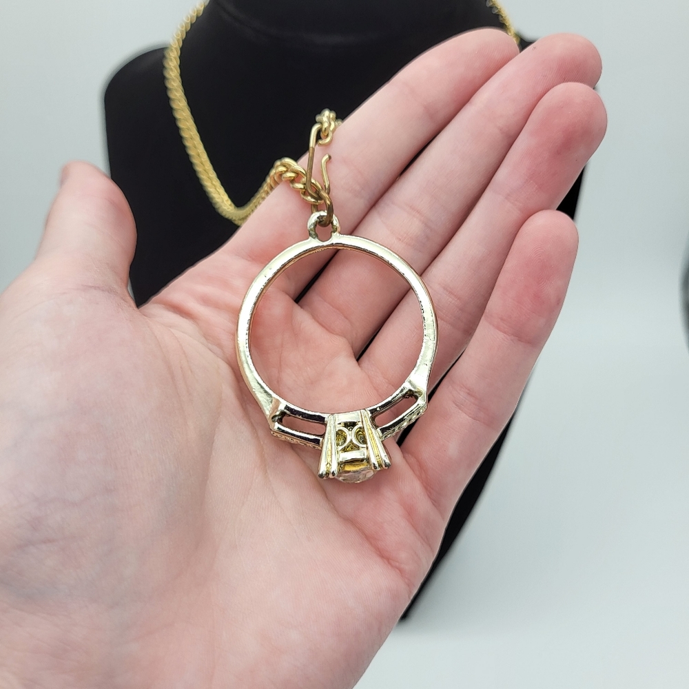 BIG Ring necklace - Picture 3 of 4